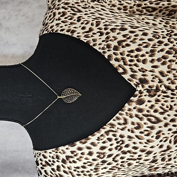 Vintage Avon "Can't Leaf You Alone" Jewelry Set- Necklace, Bracelet & Earrings - Picture 4 of 12